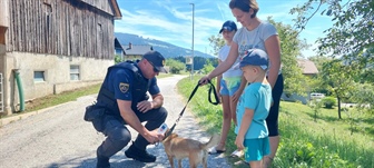 Policijski vodniki službenih psov v nadzorih zaznali več kršitev zakonodaje s področja živali