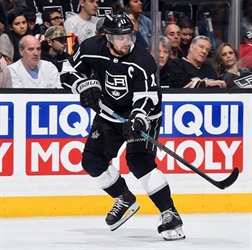 Anže Kopitar z izjemnim hat-trickom odprl sezono NHL