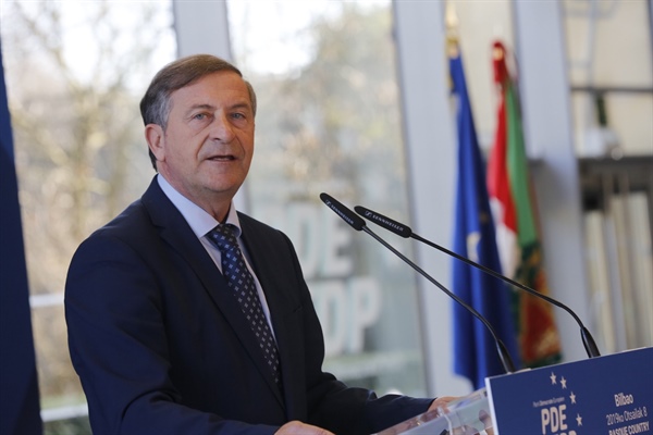 Karl Erjavec se vrača z novo stranko Zaupanje